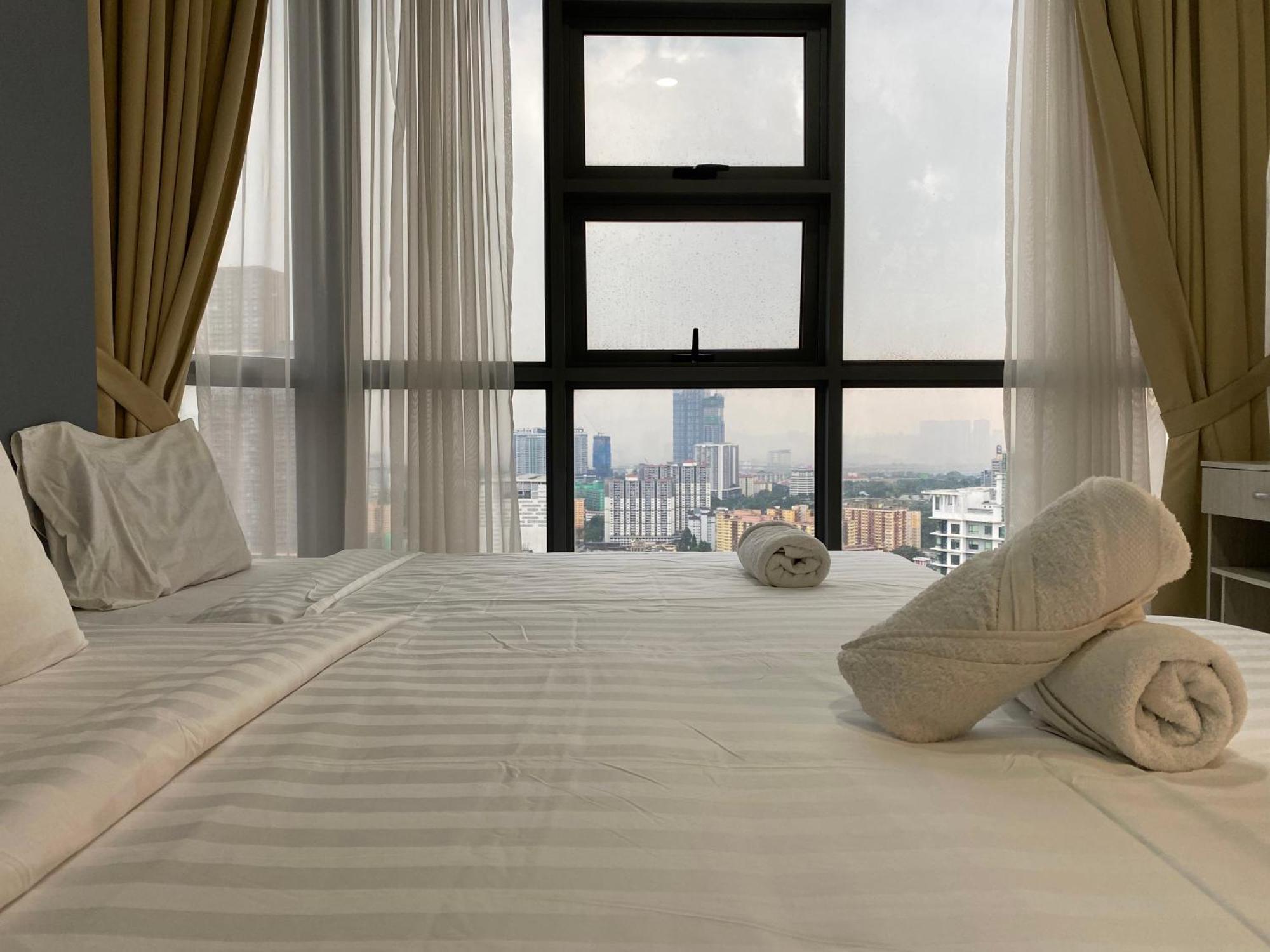 Eclipse Suites Robertson Bukit Bintang Куала-Лумпур Номер фото