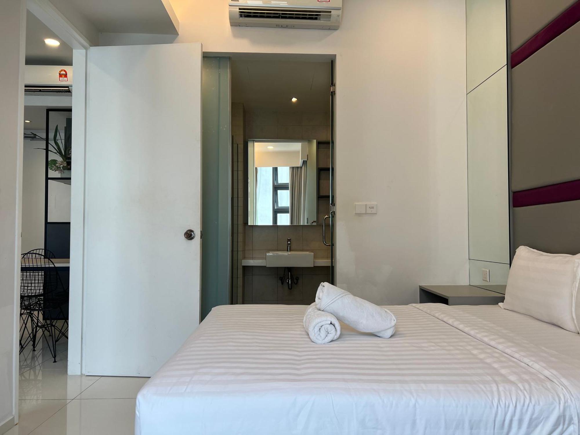 Eclipse Suites Robertson Bukit Bintang Куала-Лумпур Номер фото