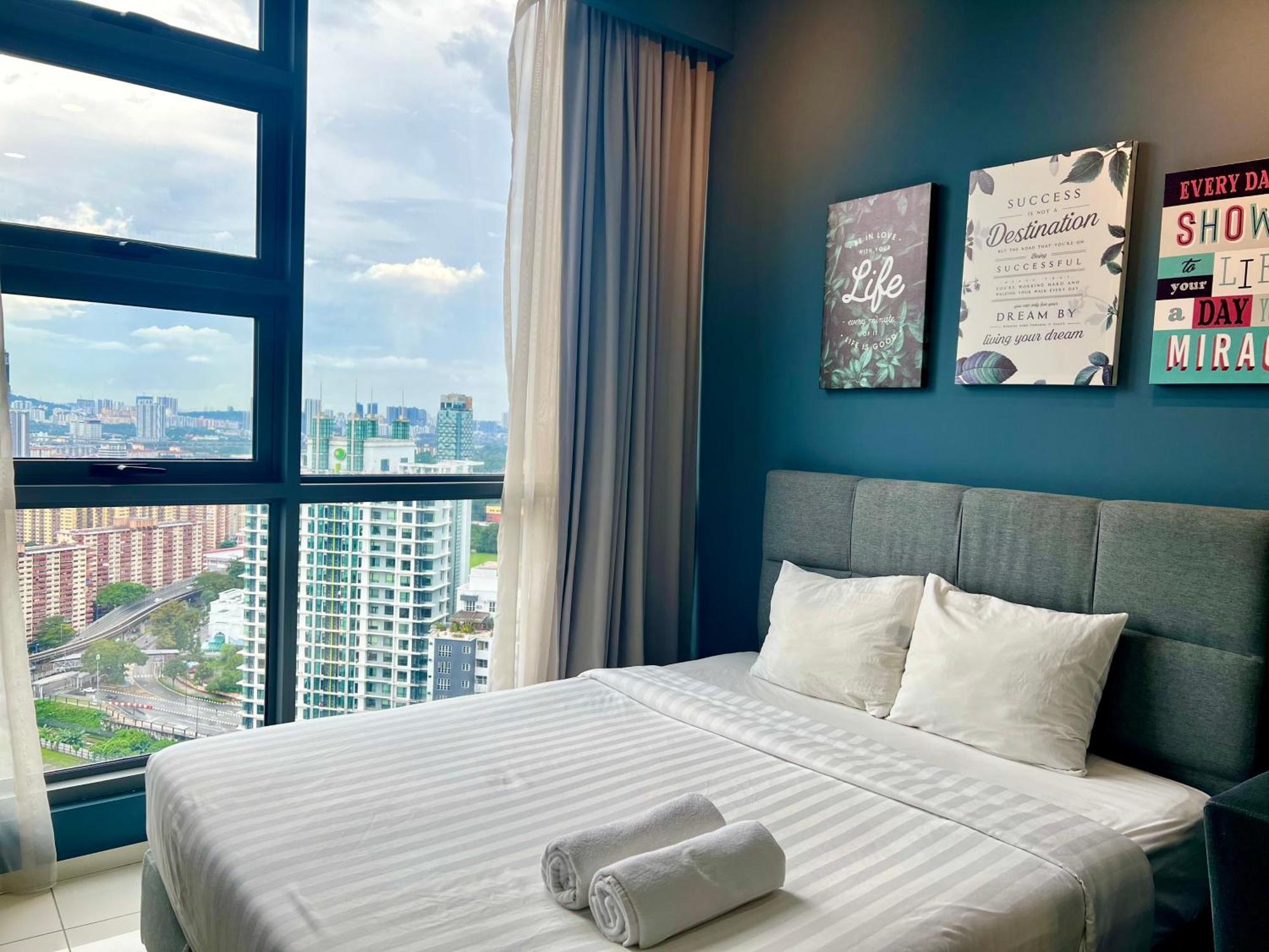Eclipse Suites Robertson Bukit Bintang Куала-Лумпур Номер фото