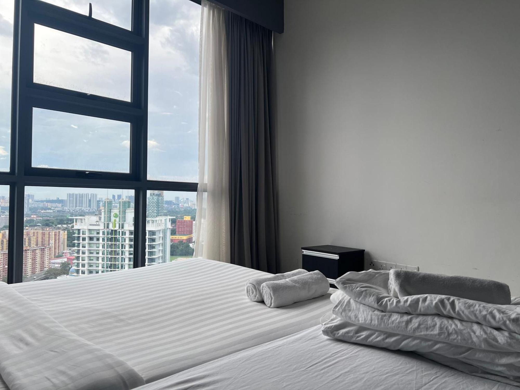 Eclipse Suites Robertson Bukit Bintang Куала-Лумпур Номер фото